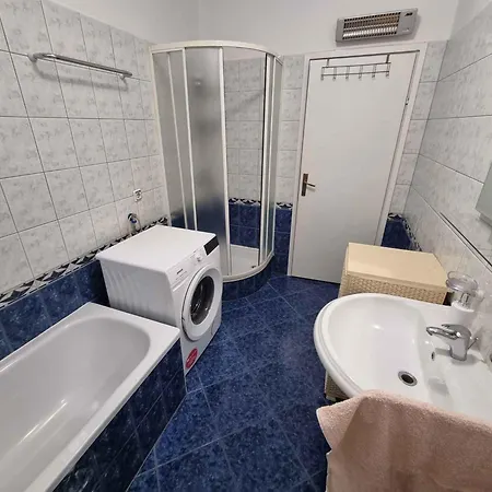 In 54557 Apartman