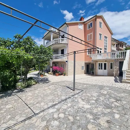 In 54557 Apartman